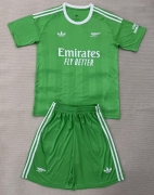 2526 Arsen green GK kids kit